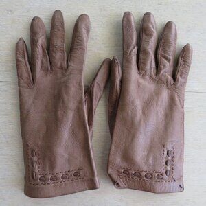 Vintage Brown Lamb Skin Leather Gloves Decorative Stitching Wrist Length Womens